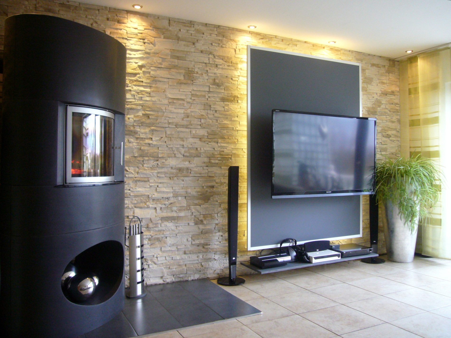 neugestaltung einer Kamin-und Fernsehecke